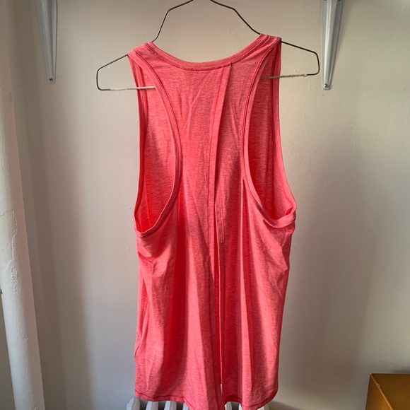 GapFit Pink Open back workout tank - Picture 3 of 4